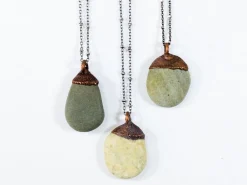 Beach pebble necklace | Raw stone necklace