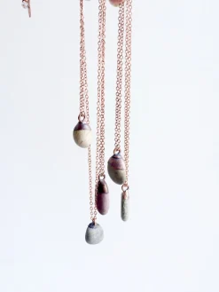 Beach pebble necklace | Raw stone necklace