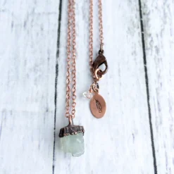 Delicate aquamarine crystal necklace | Dainty aquamarine gemstone jewelry