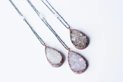 Druzy droplet necklace | Druzy crystal necklace