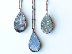 Druzy droplet necklace | Druzy crystal necklace