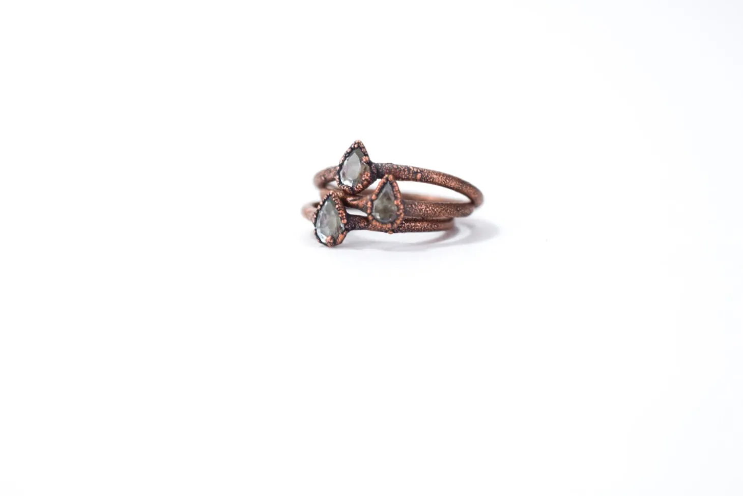 Faceted aquamarine ring | Teardrop stone stacking ring
