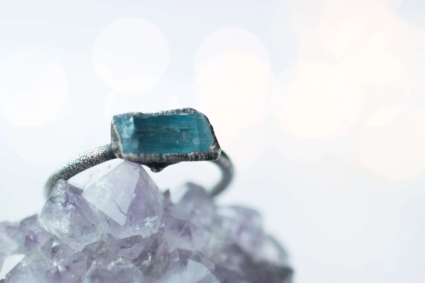 Oxidized Silver Aquamarine crystal ring | Raw aquamarine ring