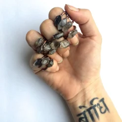 Tibetan crystal ring | Raw anthraxolite crystal ring